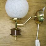 423 8183 Lampetter